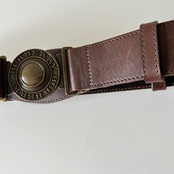 Burberry Logo Belt. Brown color, Size S (28"). Authentic. New. - Picture 7 of 16